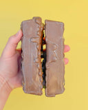 The Buenita – Personalised White Chocolate Hazelnut and Kunafa Chocolate Bar